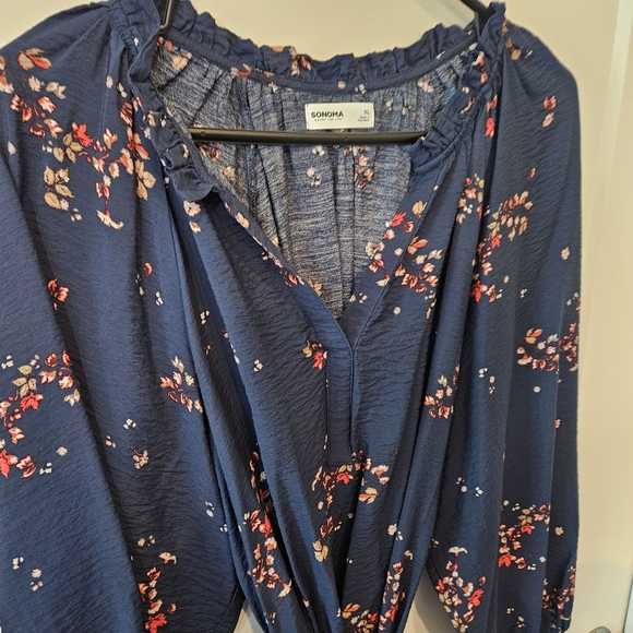 Sonoma Navy Dress with Floral Red Highlights - Picture 4 of 6